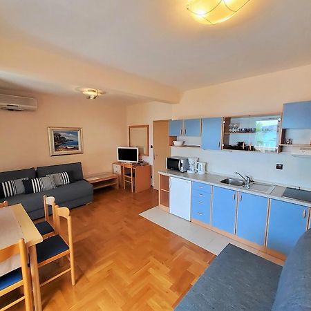 Apartments Petra I Karlo Turanj Room photo