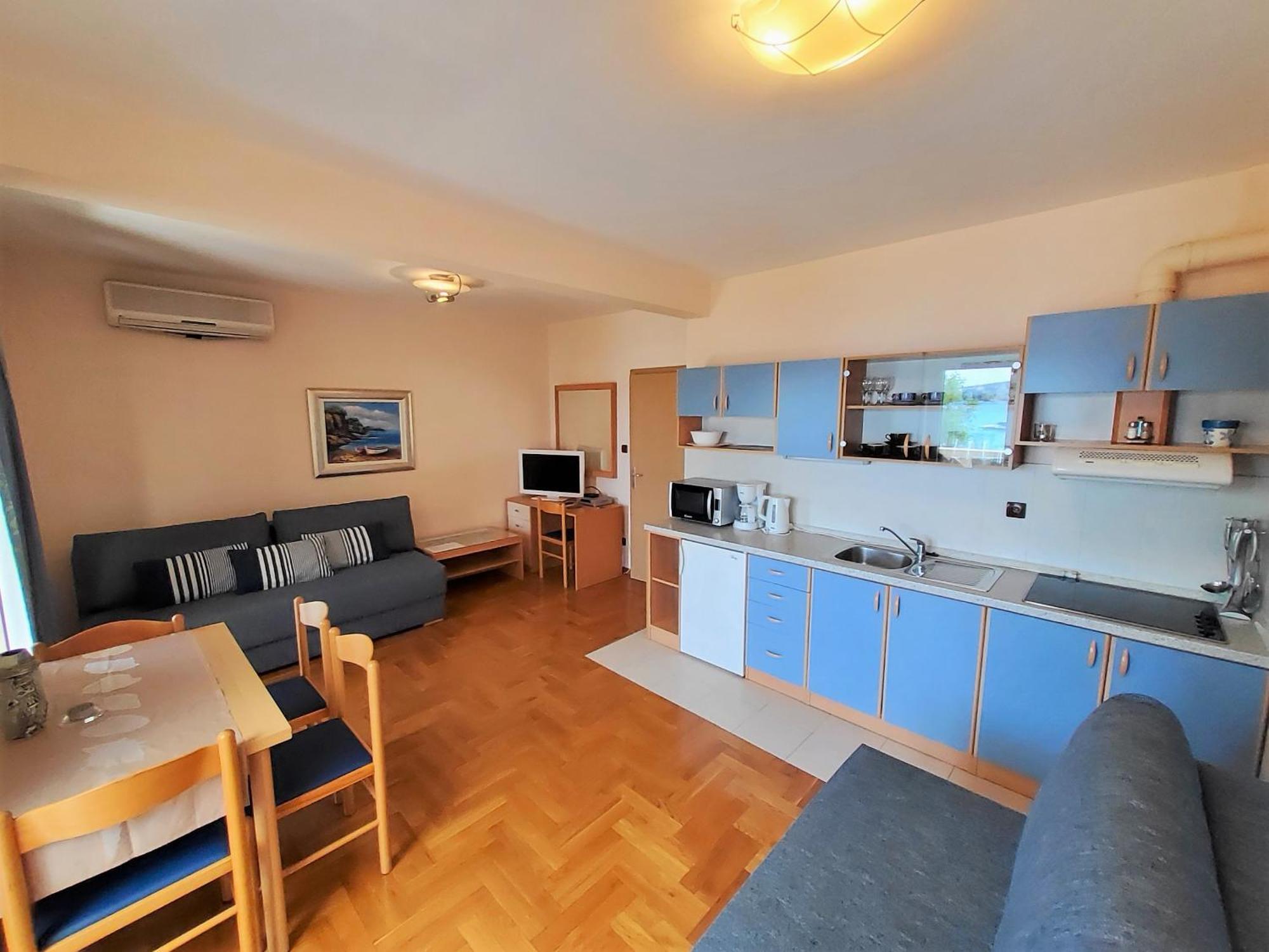 Apartments Petra I Karlo Turanj Room photo
