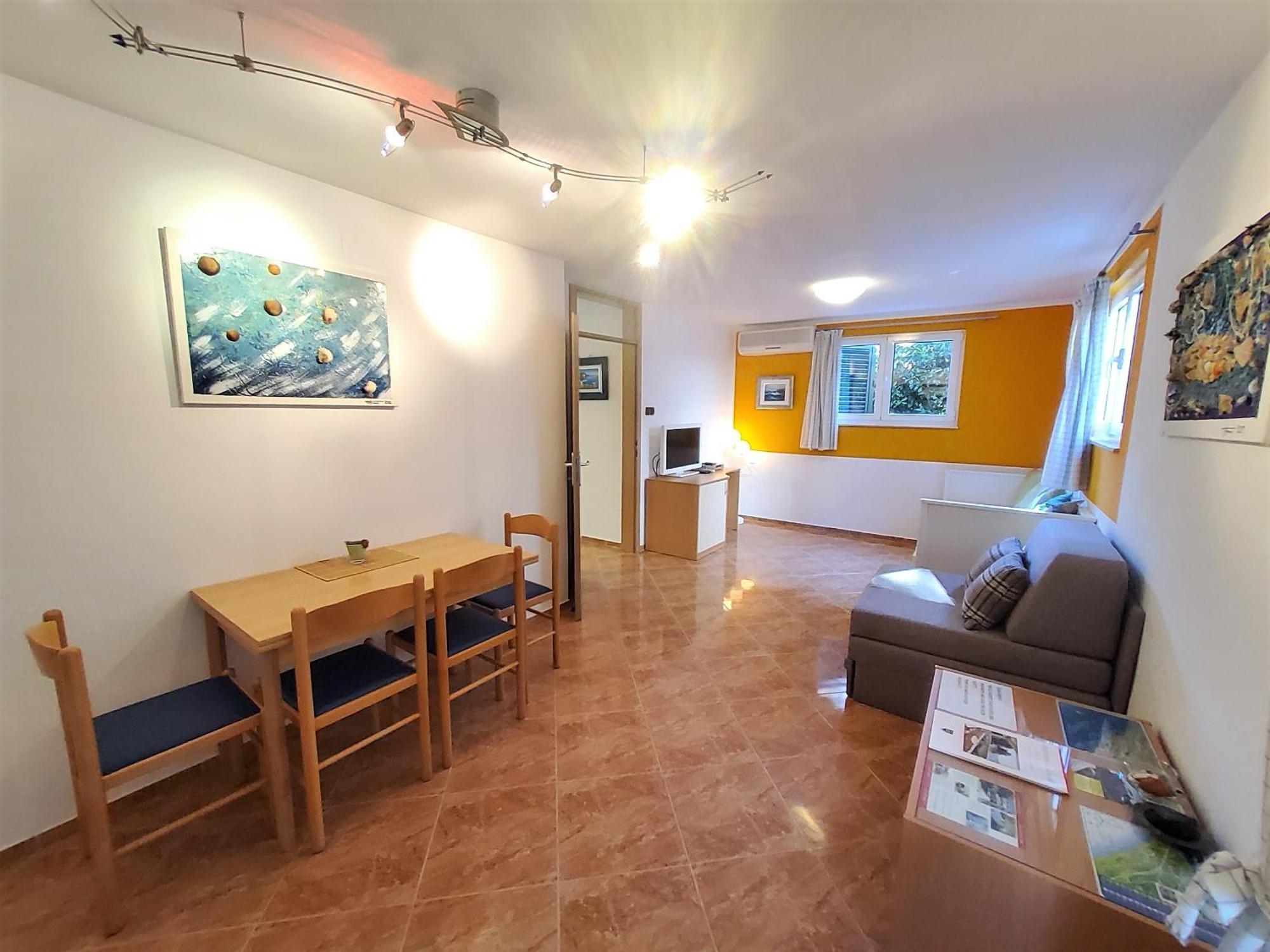 Apartments Petra I Karlo Turanj Room photo